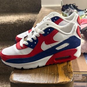 Nike Kids Air Max Sneakers in White, Red & Blue
